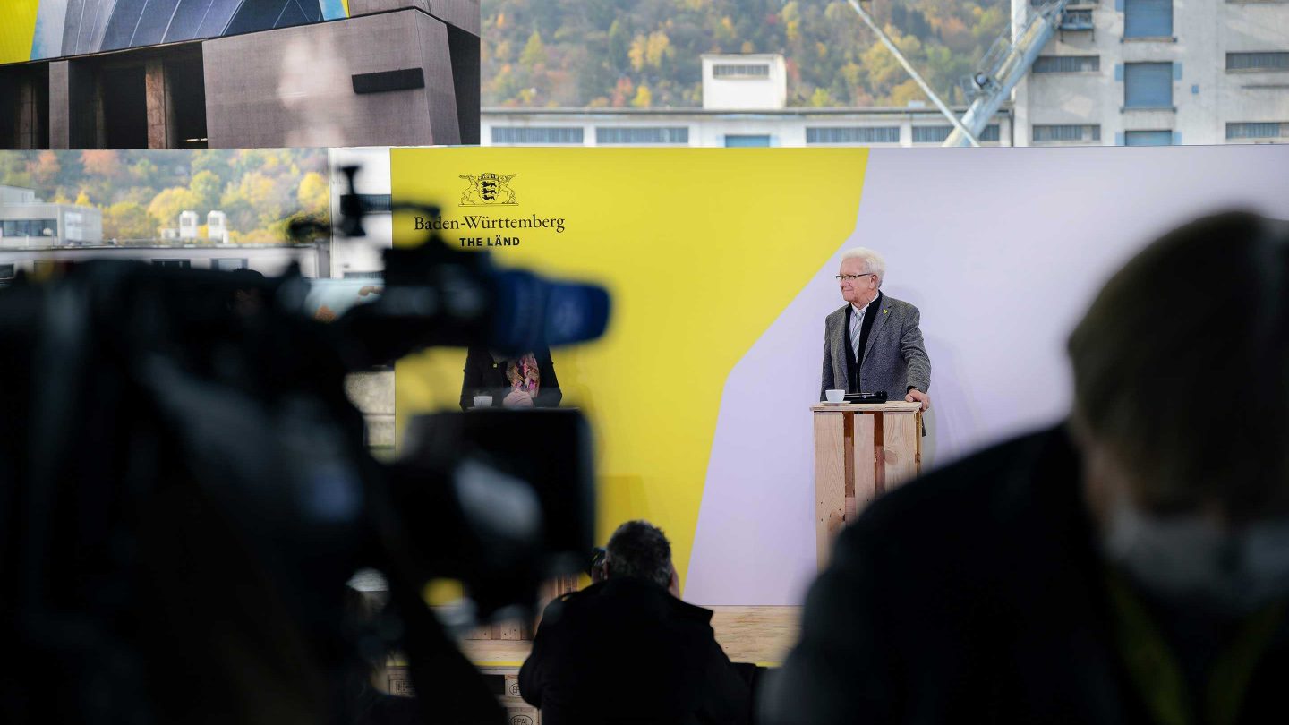 06 Milla The Land 0372 Pm