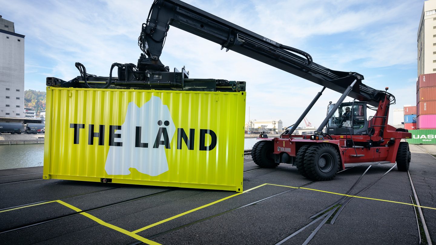 Milla The Land Web 01