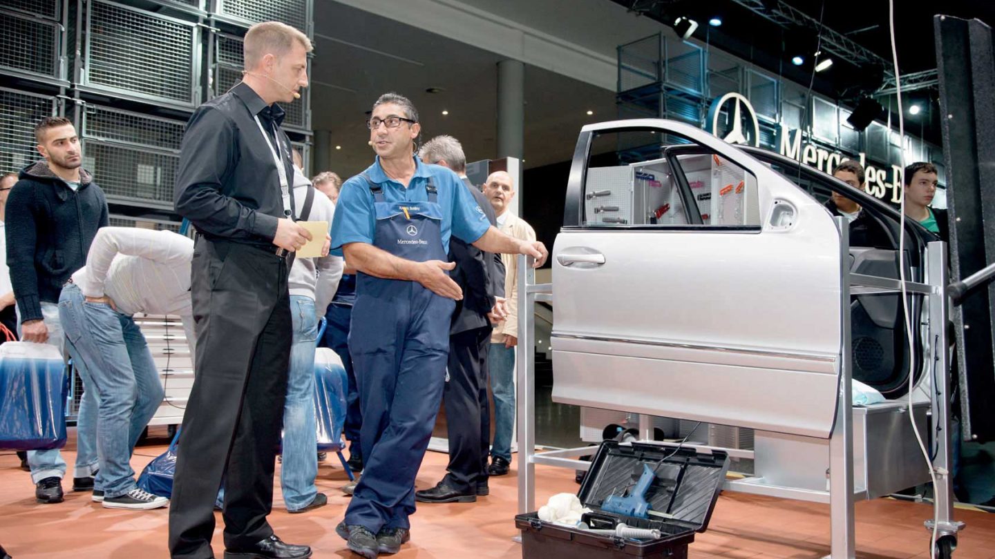 Milla Messeauftritt Mercedes Automechanika 05