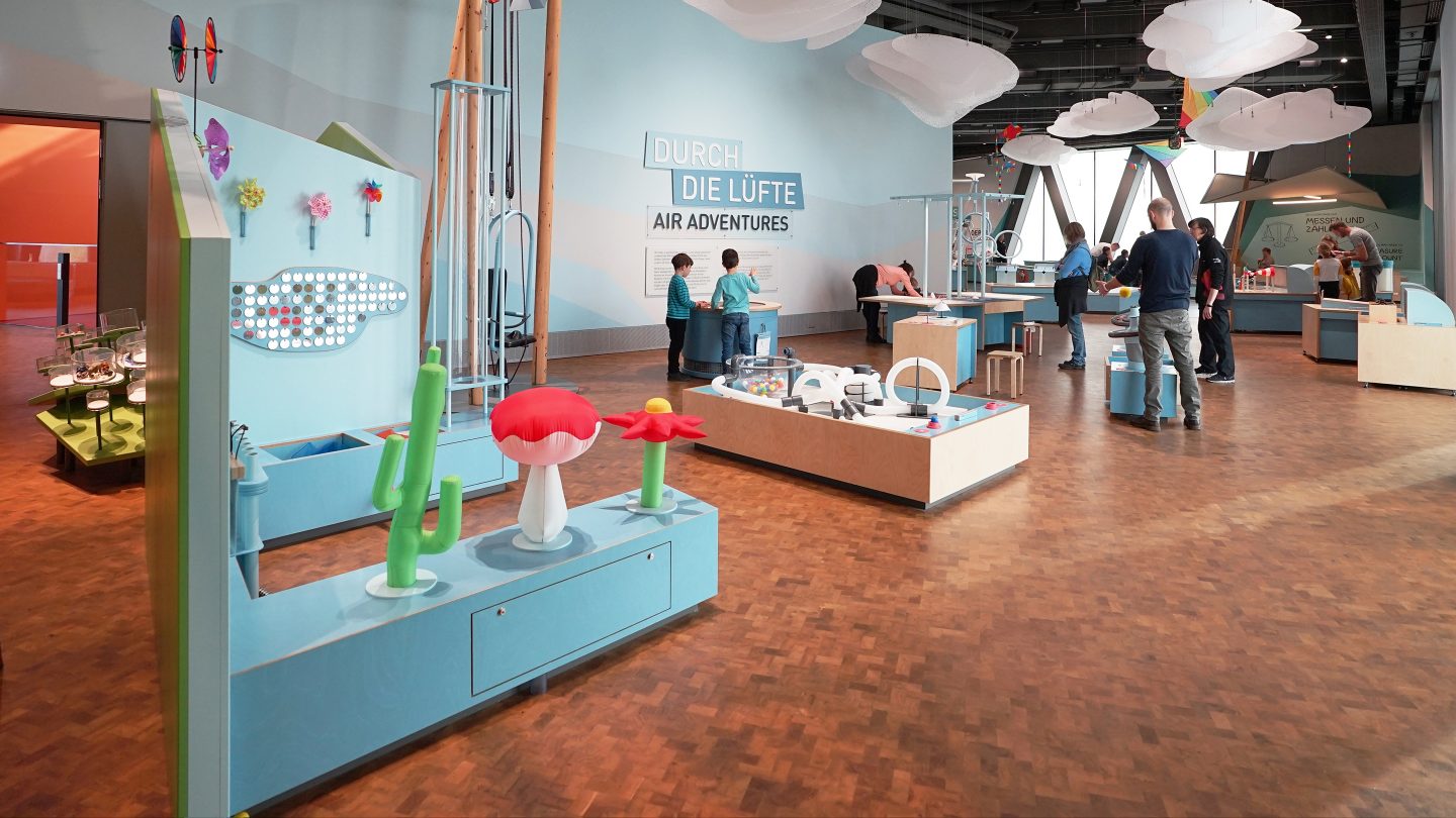 24 Milla Experimenta Science Center Pm