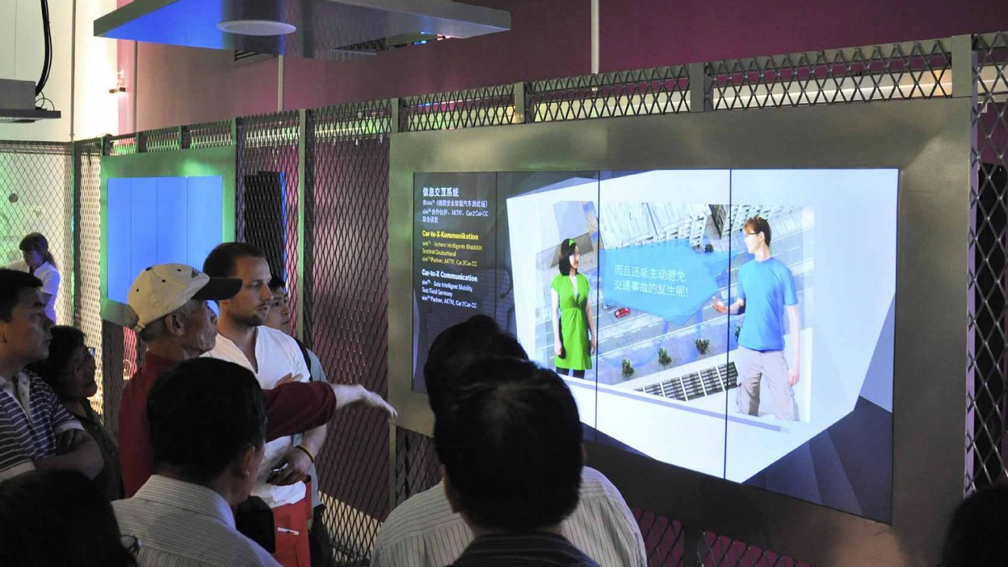 Milla Expo Exponat Gestensteuerung 01