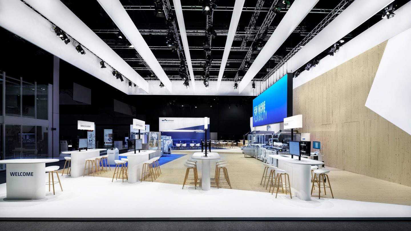 Milla Uhlmann ACHEMA 02